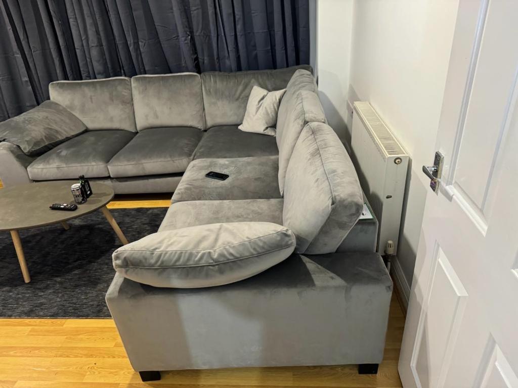 Luxury Apartments Dagenham Extérieur photo
